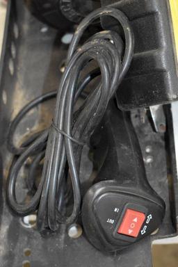 Atlas 9500 Lb 12V with Mounting Plate and Cable