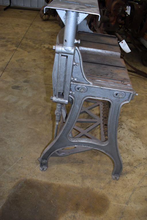 Niagara Stamping and Tool Co., foot powered sheer