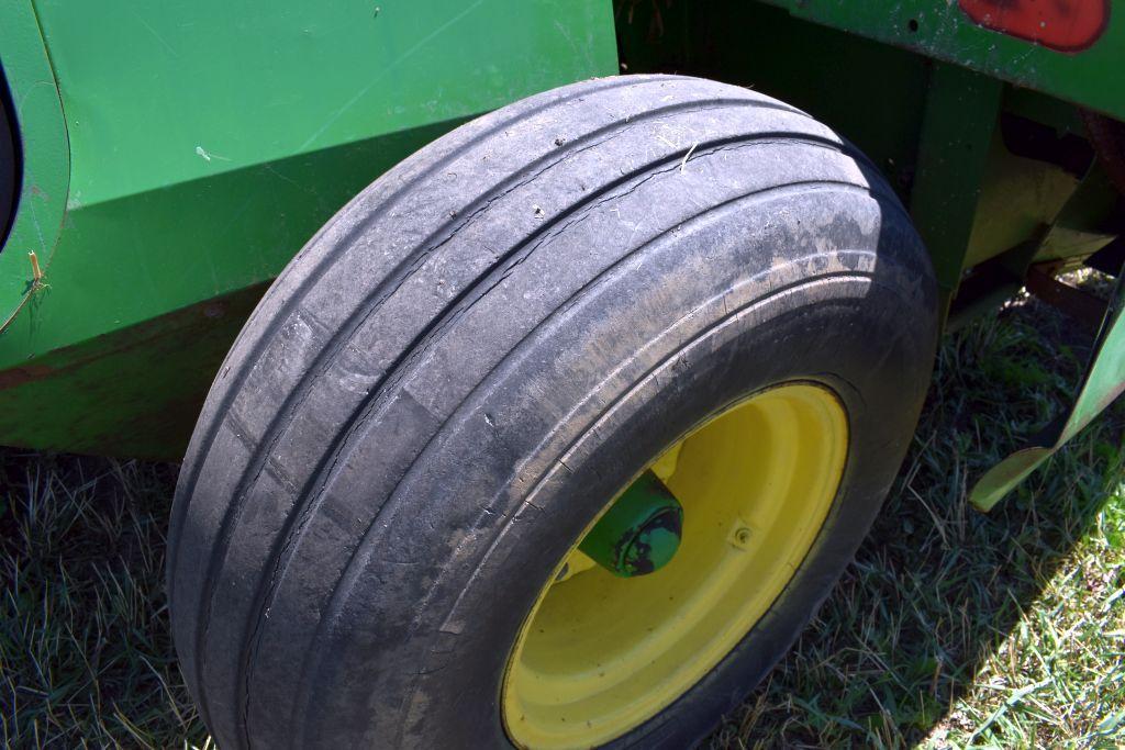 John Deere 300 Corn Picker Husker With JD 343 3 R