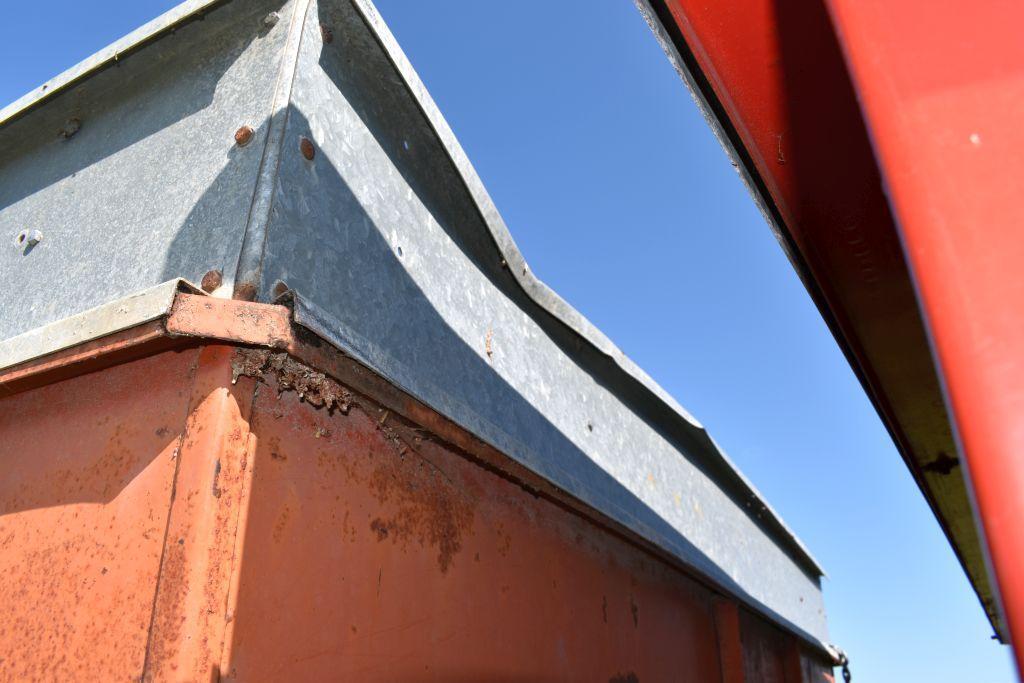 Nu-Bilt 250 Bushel Gravity Box on Running Gear
