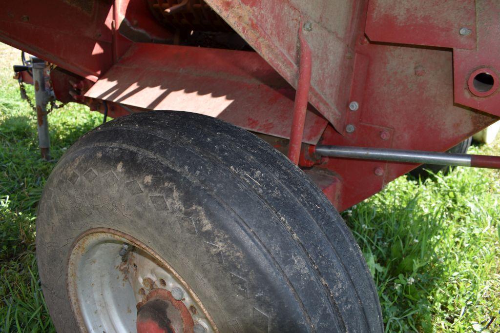 Case IH 8610 Bale Shredder, 1000 PTO,