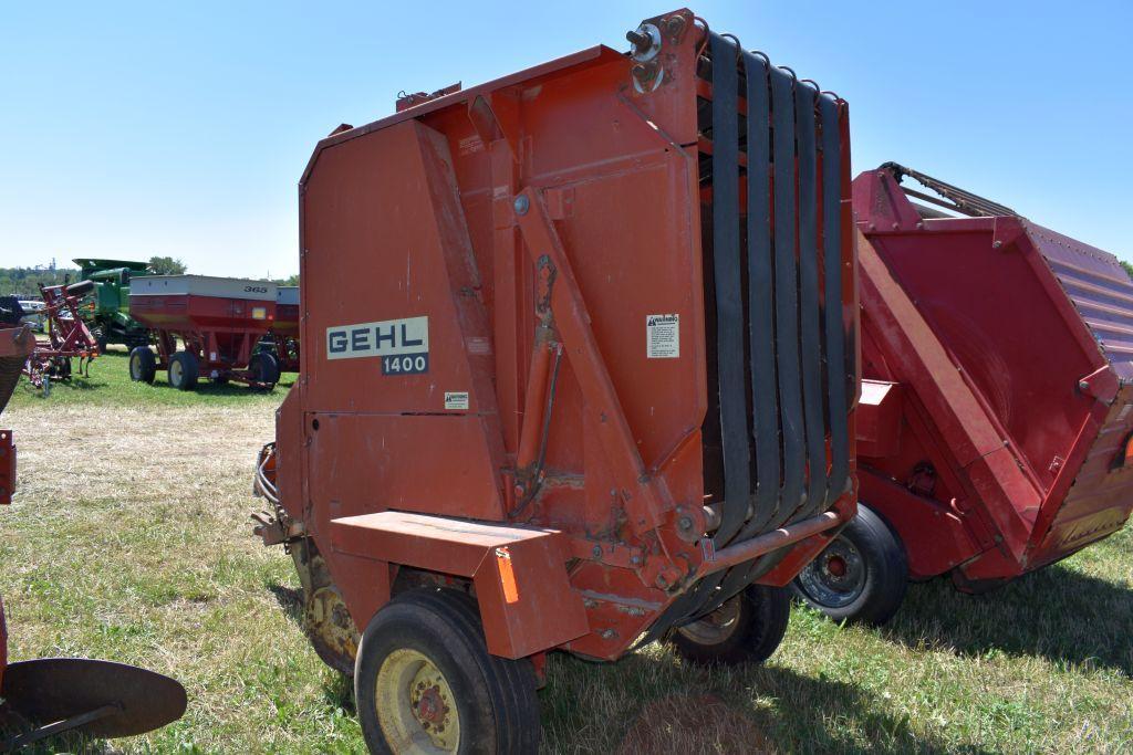 Gehl 1400 Round Baler, Twine Tie, 540PTO