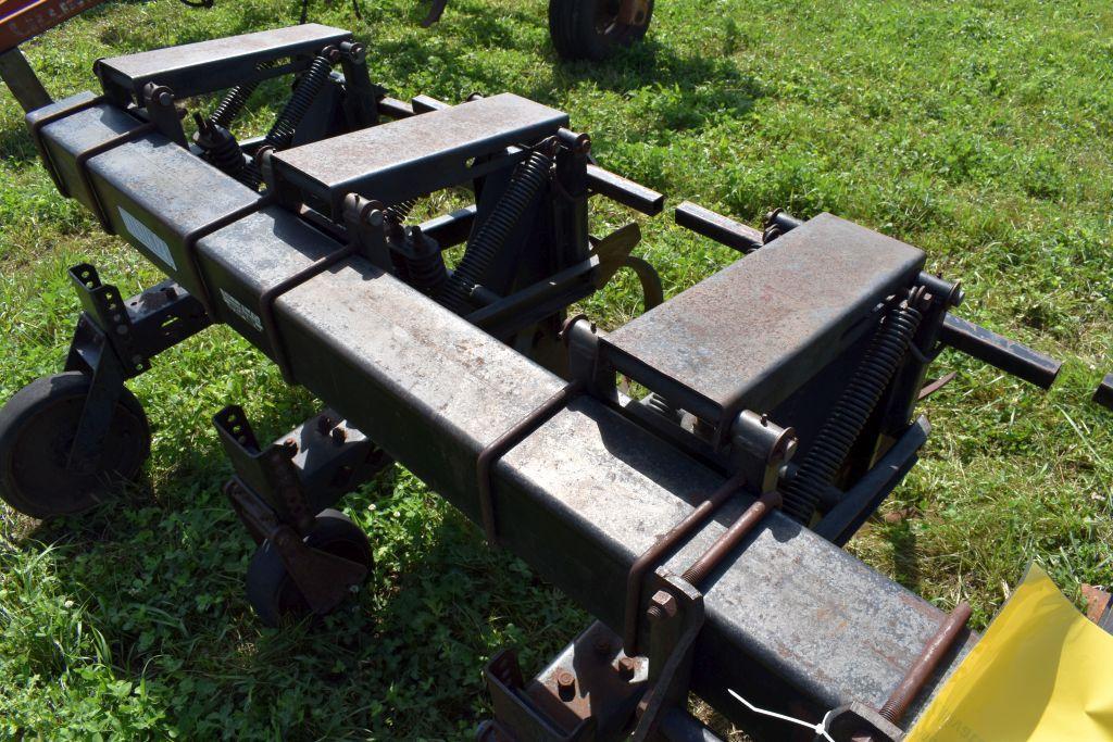 Hiniker 6 Row 30" Ridge Till Cultivator