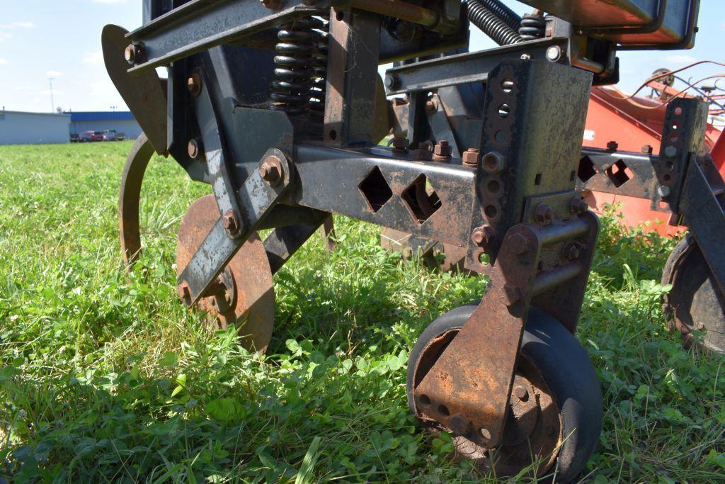 Hiniker 6 Row 30" Ridge Till Cultivator