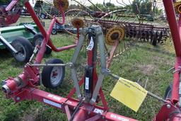 Tonutti 10 Wheel V Rake with Kicker Wheel