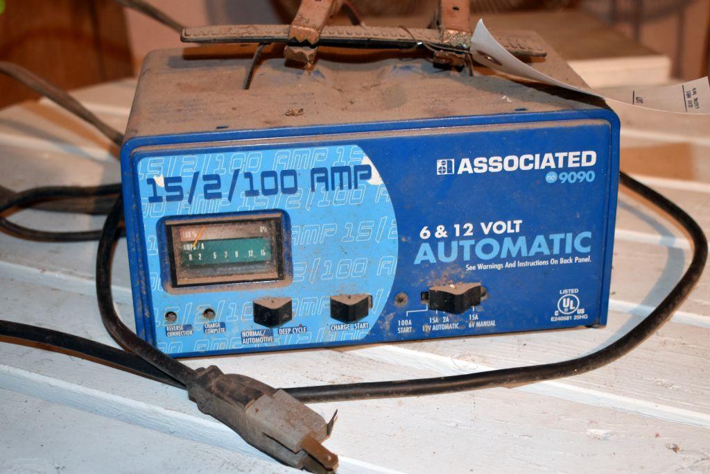 Associated No.9090 6/12 Volt Battery Charger