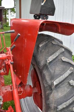 McCormick Farmall 656 Gas, Restored, NF, two slab starter weights, custom steps, fast hitch