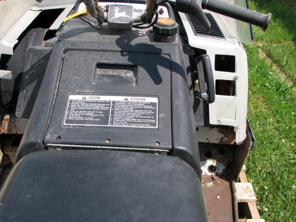 1978 John Deere Trailfire Snowmobile, 440cc, No Gauges, 2 Cycle, Engine Free, VIN:J44FH103997M