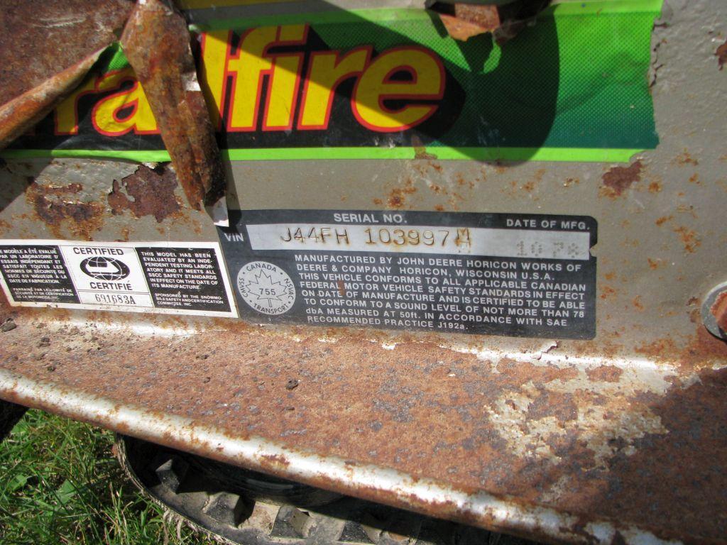 1978 John Deere Trailfire Snowmobile, 440cc, No Gauges, 2 Cycle, Engine Free, VIN:J44FH103997M