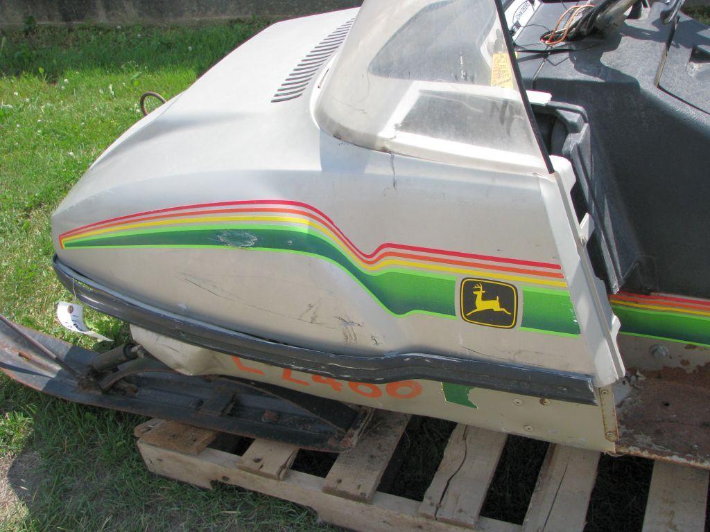 1978 John Deere Trailfire Snowmobile, 440cc, No Gauges, 2 Cycle, Engine Free, VIN:J44FH103997M