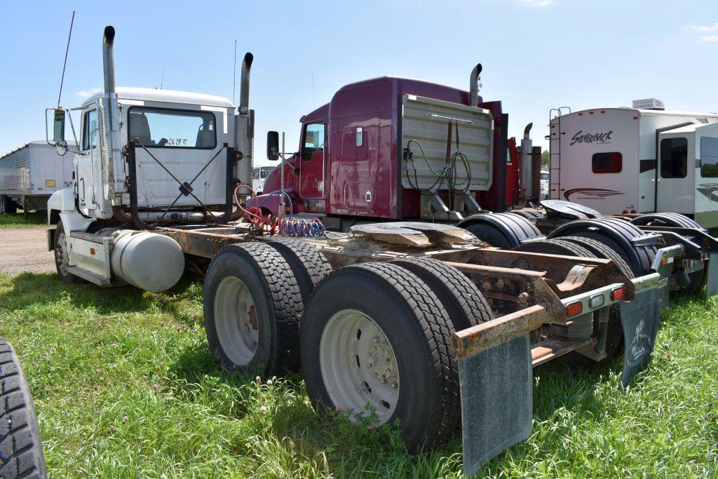 1997 Mack CH600 Day Cab Semi Tractor, E7 454 Engi