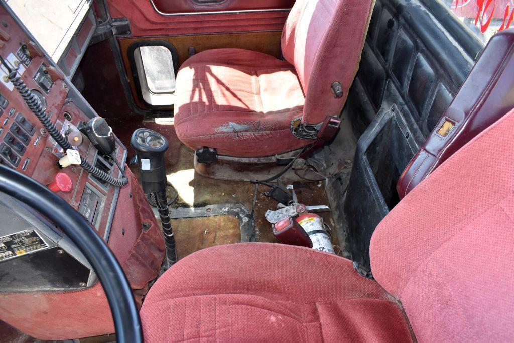 1997 Mack CH600 Day Cab Semi Tractor, E7 454 Engi