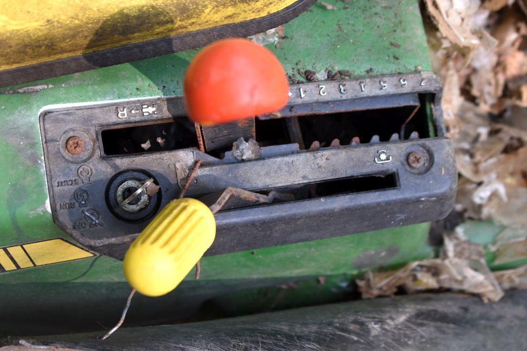 John Deere SX75 Lawn Mower, unknown condition