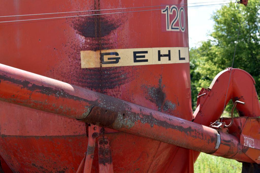 Gehl Model 120 Mixer Mill, Gear Drive, Rusted Through Bottom of Cone, 540 PTO,