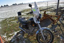 Yamaha Virago 920cc Motorcycle, 11,923 Miles Showing, Windshield, Needs Work, Non Running,