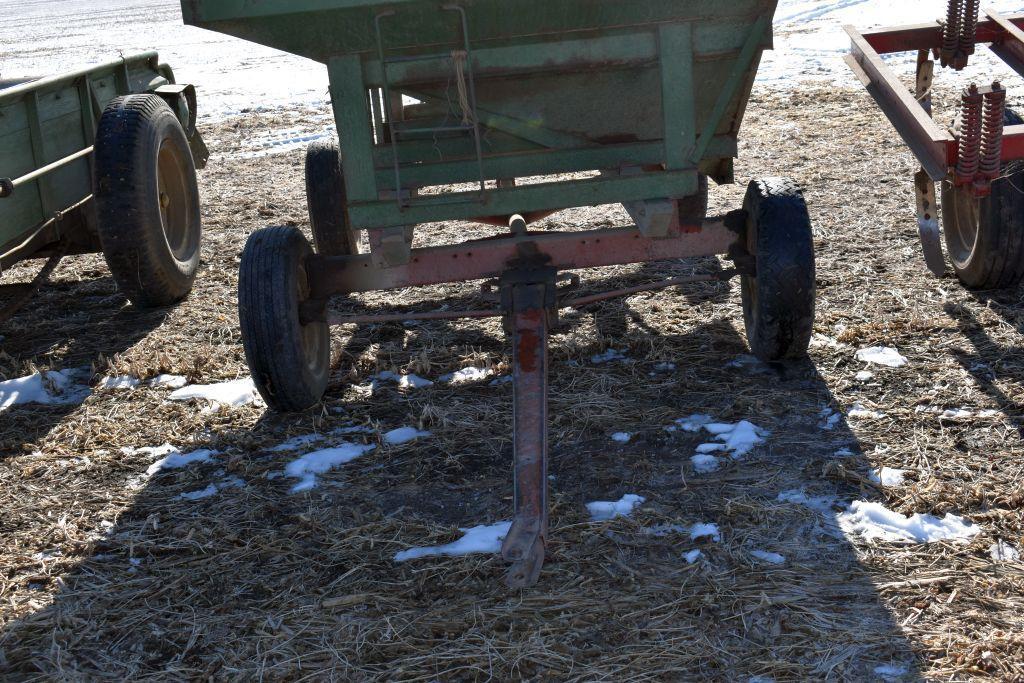 Dakon 150 Bushel Gravity Box with Electric 6 Ton Running Gear