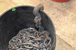 5 Gallon Bucket Containing Log Chains: 1 Chain Has 1 End