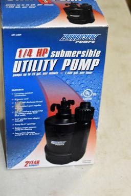 Barracuda 1/4hp Submersible Utility Pump