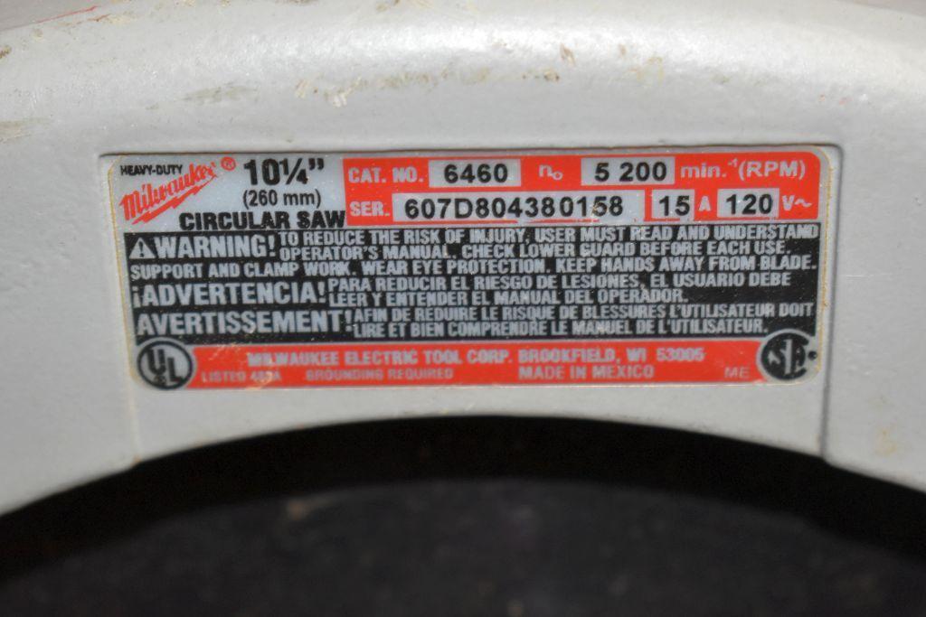 Milwaukee Heavy Duty Circular Saw with Metal Case