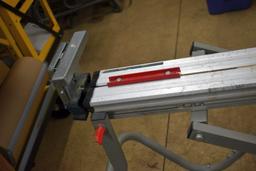 Bosch T4B Gravity Rise Portable Work Stand