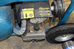Makita Model MAC5200 3hp Air Compressor, 5.2 Gallon, No Air Hose