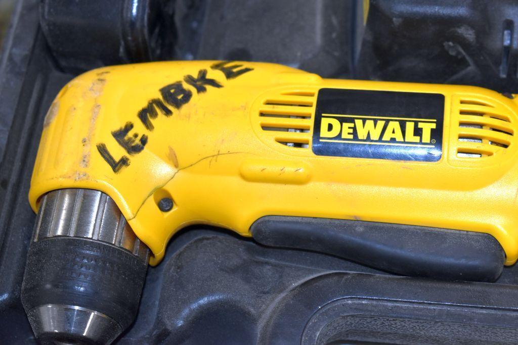 DeWalt 14.4V 3/8" VSR Right Angle Drill/Driver with 2 Batteries, Charger and Case