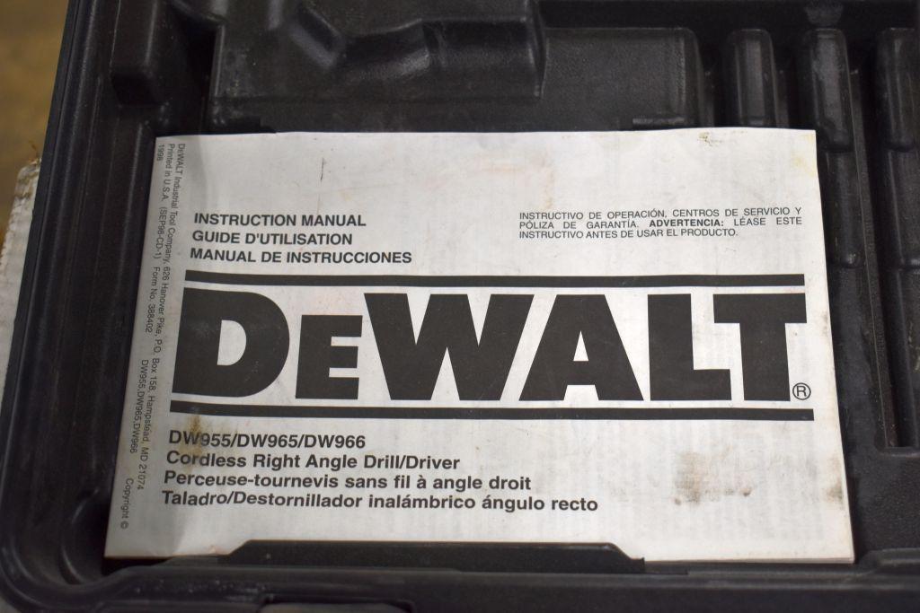 DeWalt 14.4V 3/8" VSR Right Angle Drill/Driver with 2 Batteries, Charger and Case