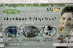 Lite Step Aluminum 3 Step Step Ladder