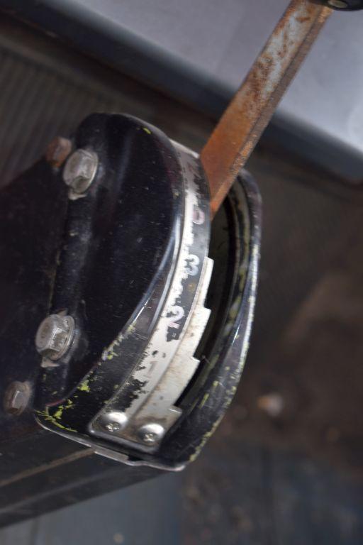 1971 Chevy C50 Grain Truck, Single Axle, 15' Box & Hoist, Automatic, V8 Gas, NO TITLE...