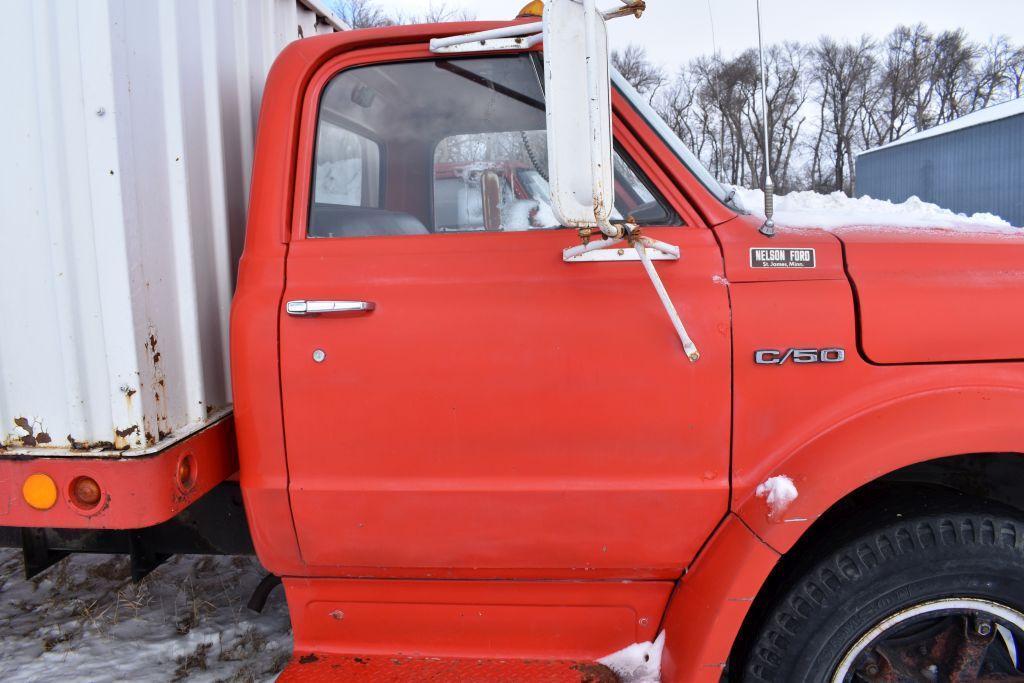 1971 Chevy C50 Grain Truck, Single Axle, 15' Box & Hoist, Automatic, V8 Gas, NO TITLE...