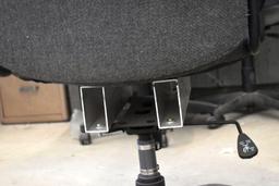 (2) Office Chairs