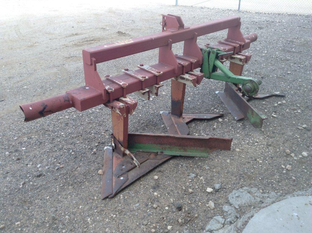 3 Point Plow w/3 Bottoms