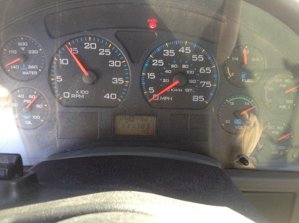 2006 International 7300 Cab & Chassis 4x2 6 Cylinder , Fuel Type: D , Trans