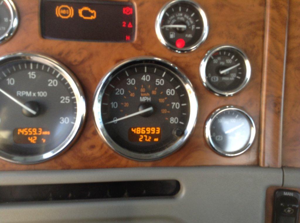 2008 Peterbilt 386 Truck Tractor 4x2 Inline 6 , Fuel Type: D , Transmission