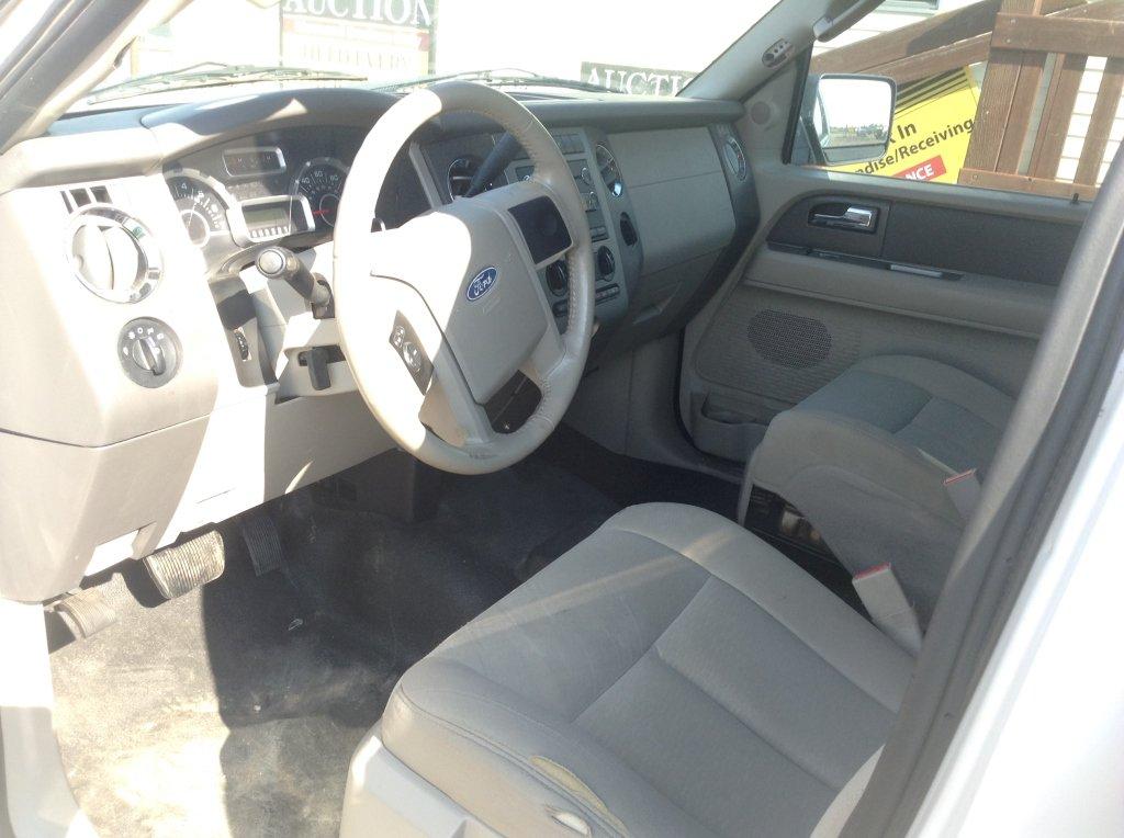 2009 Ford Expedition SUV 4X4 V8, 5.4L , Fuel Type: F , Transmission: A6 , C