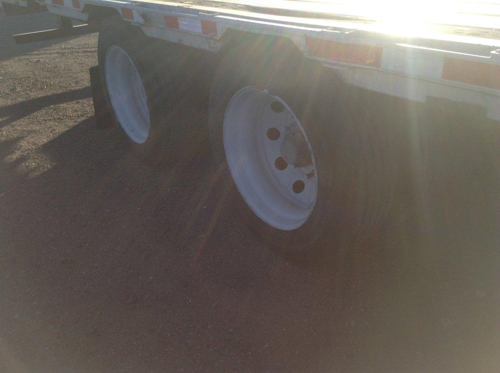 2005 Transcraft Eagle Drop Deck Trailer , Length: 53' , Dual Tandem Axle ,