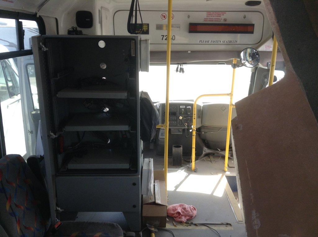 2010 El Dorado 3200 Transit Bus