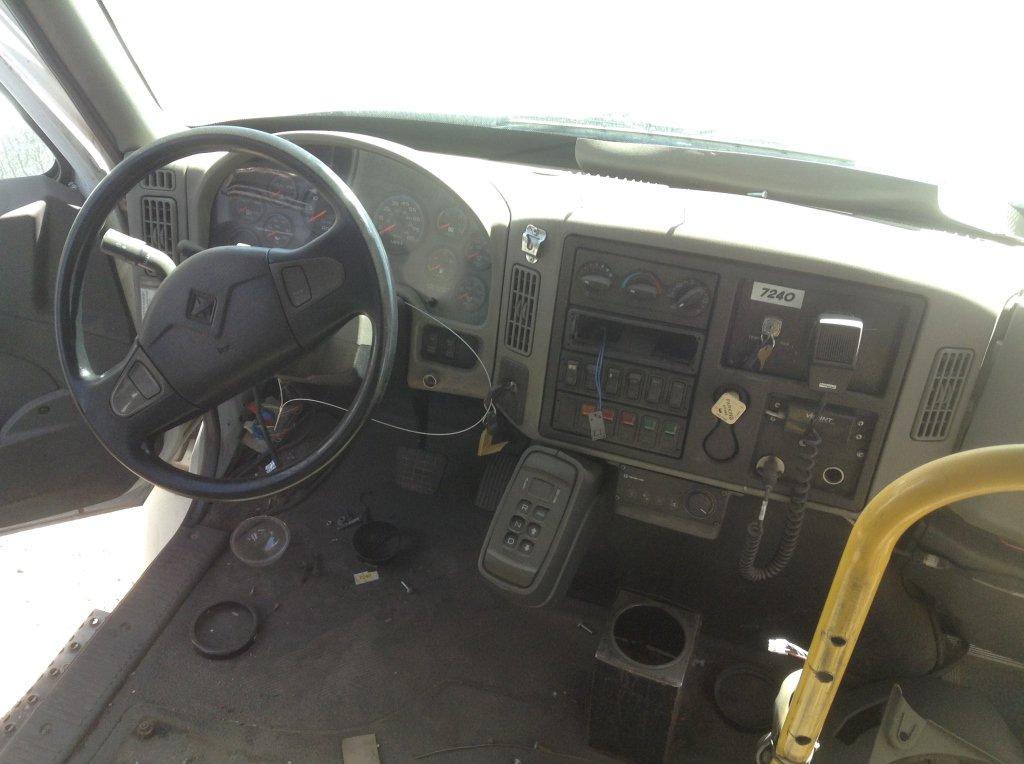2010 El Dorado 3200 Transit Bus