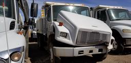 2003 Freightliner 50M Dump