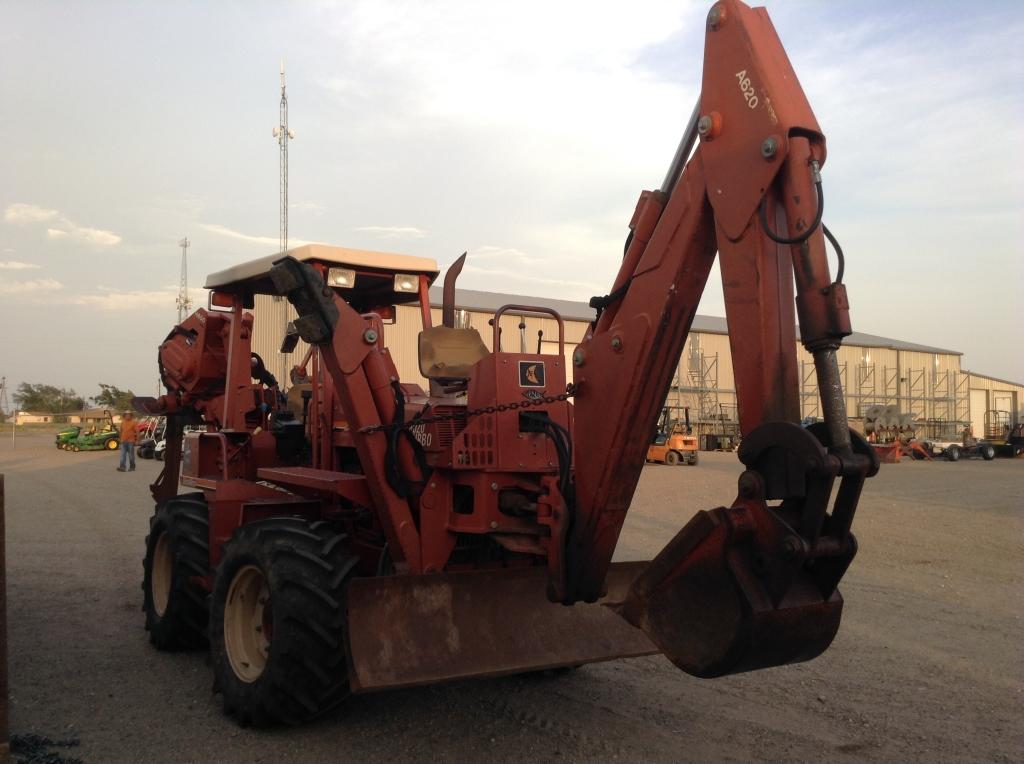 8020 Turbo Ditch Witch Combo Trench plow Backhoe