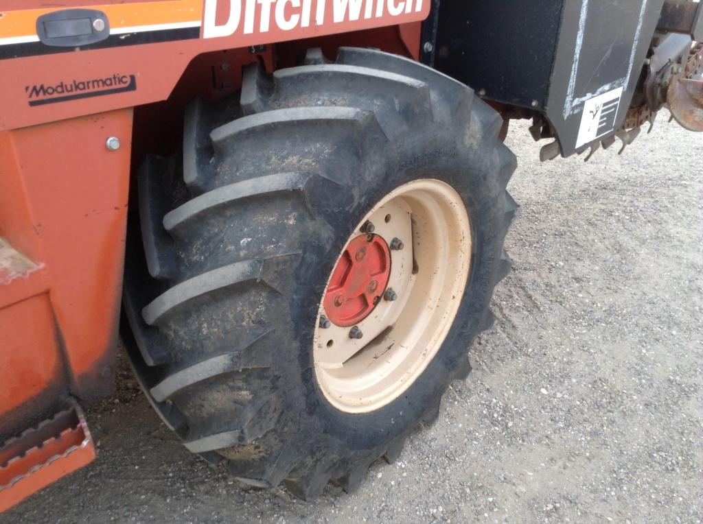 8020 Turbo Ditch Witch Combo Trench plow Backhoe