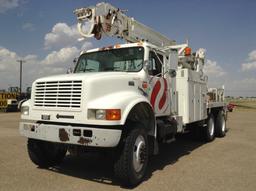 1999 International 6X6 Digger Derrick