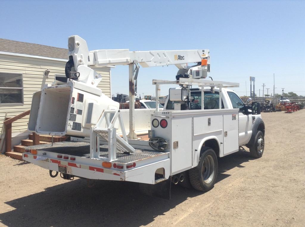 2008 Ford F-450 Single Cab Service Bucket Truck