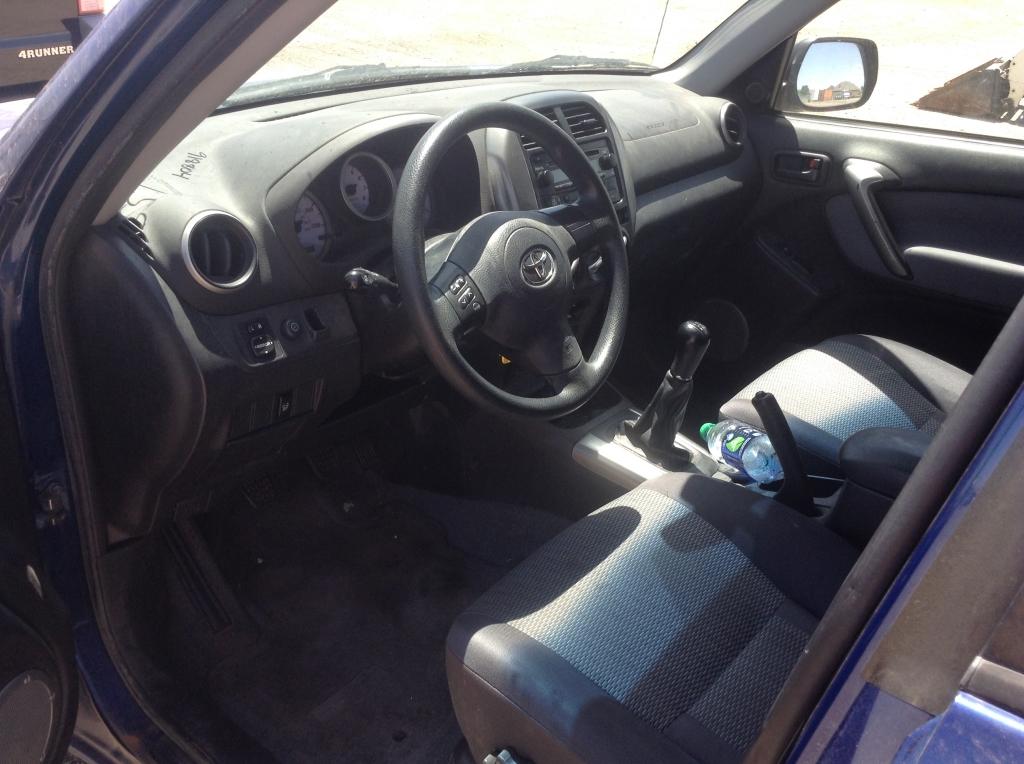 2004 Toyota RAV4 SUV