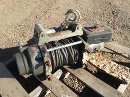 Warn 12,000 LBS. Winch w/ Fairlead