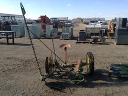 John Deere cicle w/ Seat