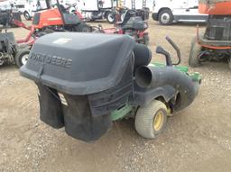 2011 John Deere Berm Mower Engine Type: 2 Cylinder , Fuel Type: G , Transmission Type: Hydro Static