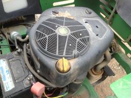 2011 John Deere Berm Mower Engine Type: 2 Cylinder , Fuel Type: G , Transmission Type: Hydro Static