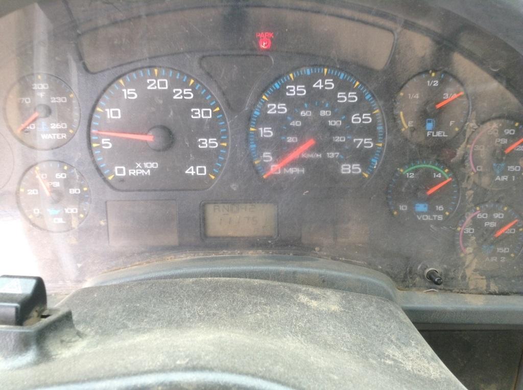 2007 International 4300 Day Cab 24M Flatbed 4x2 6 Cylinder , Fuel Type: D , Transmission: Automatic