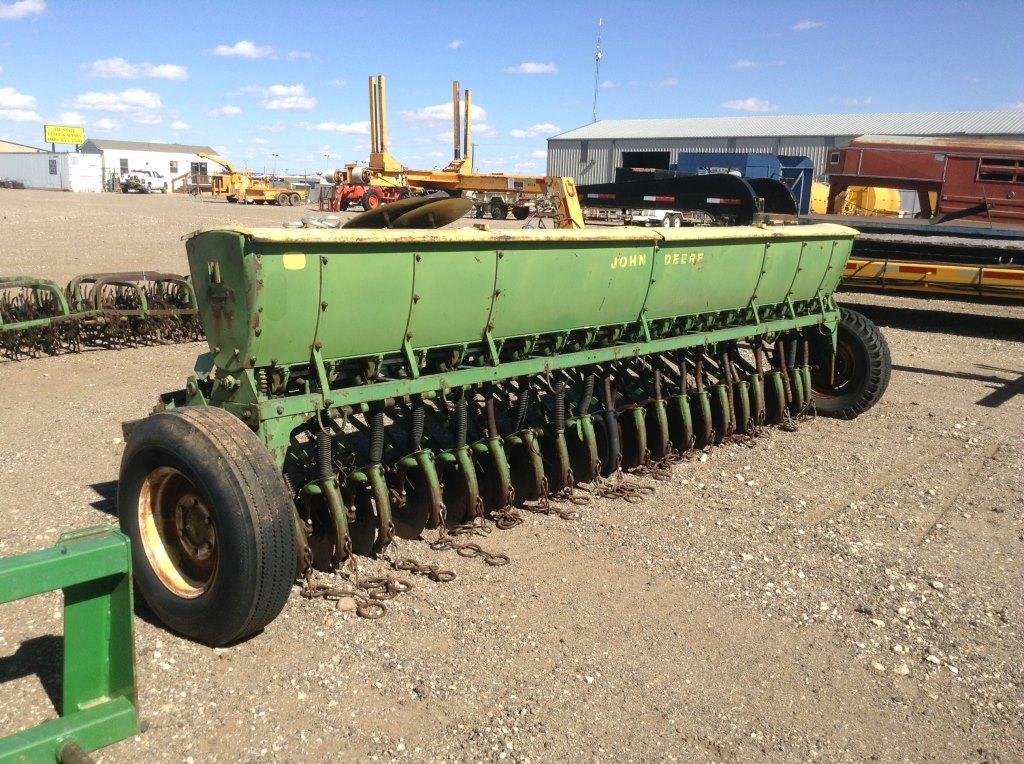 John Deere Planter S.N. 64082 Model # DR A